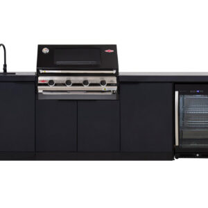 CLASSIC kitchen paired with the BeefEater S3000E Series